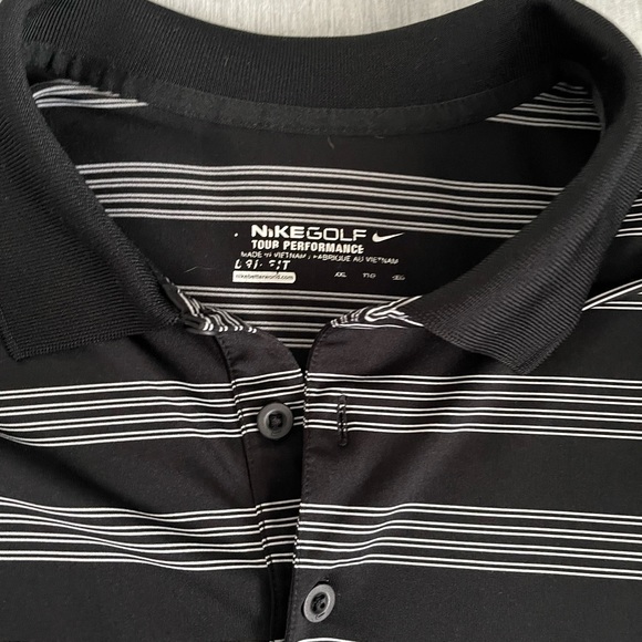 3 for $20 Nike black and white golf shirt - Picture 3 of 5